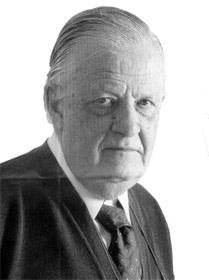 Gonzalo Vial Correa