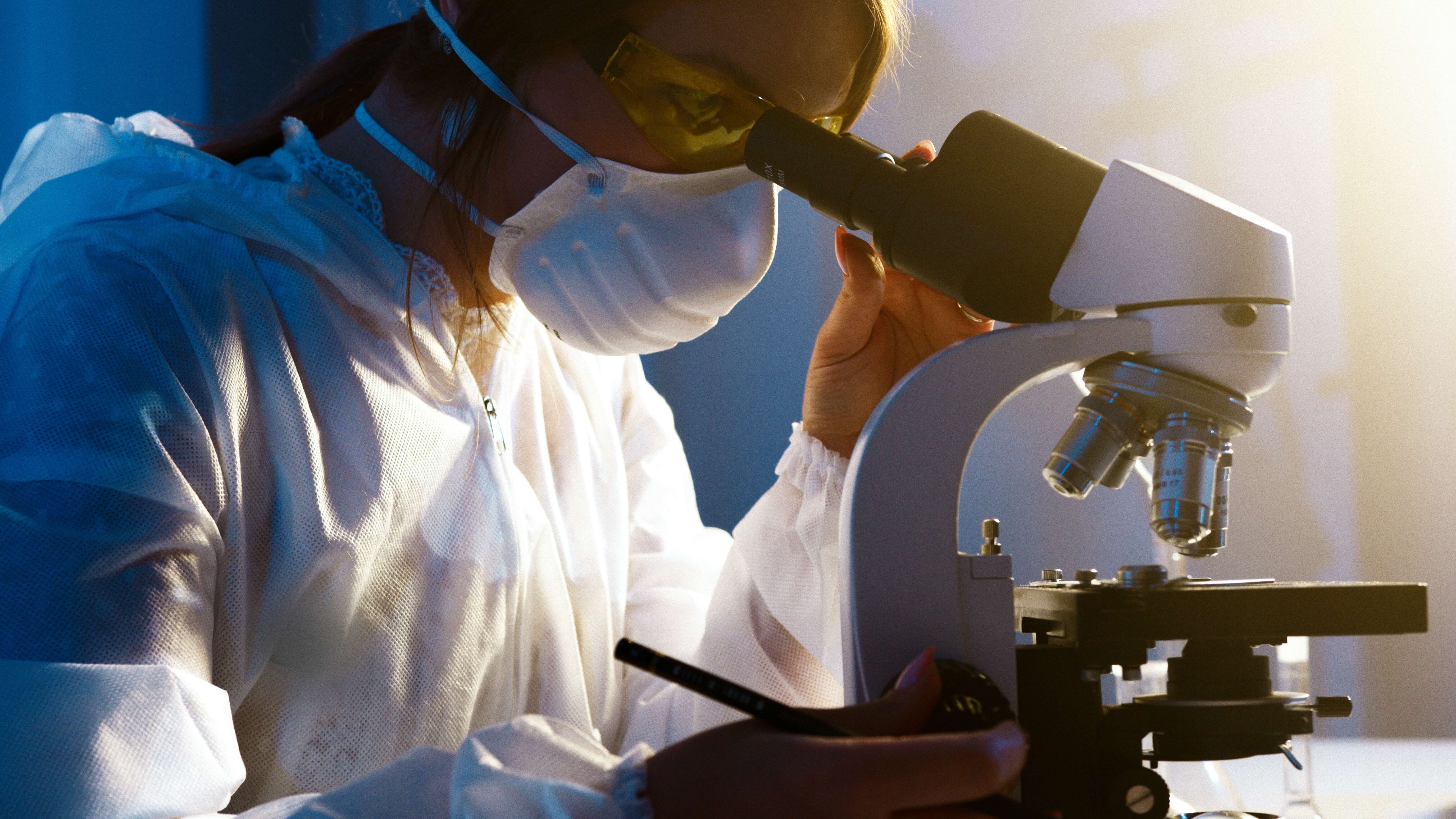 MEDICINA,  MATEMÁTICAS & CIENCIAS
